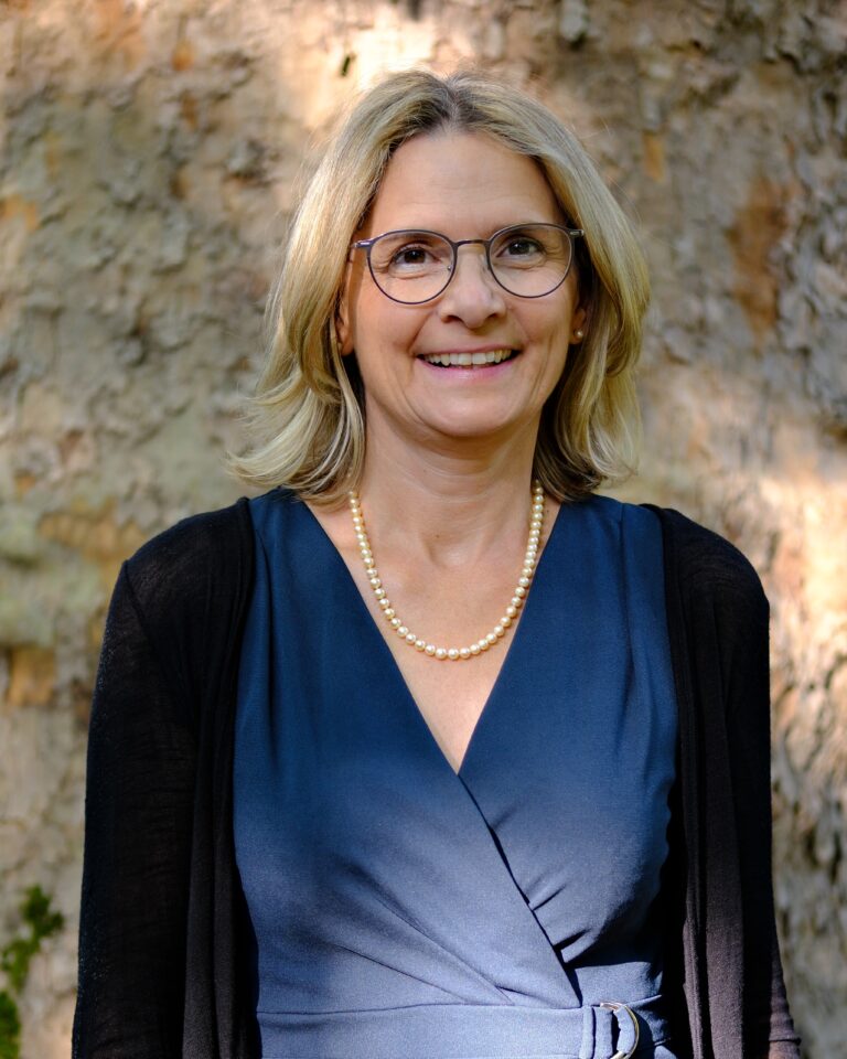 Foto von Stefanie Armbruster Trauerrednerin